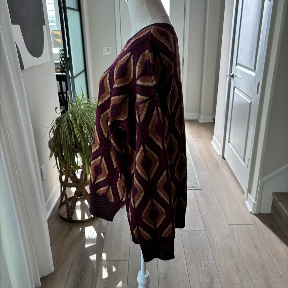 DR2 Berry/Rust Retro Sweater - Picture 3 of 11
